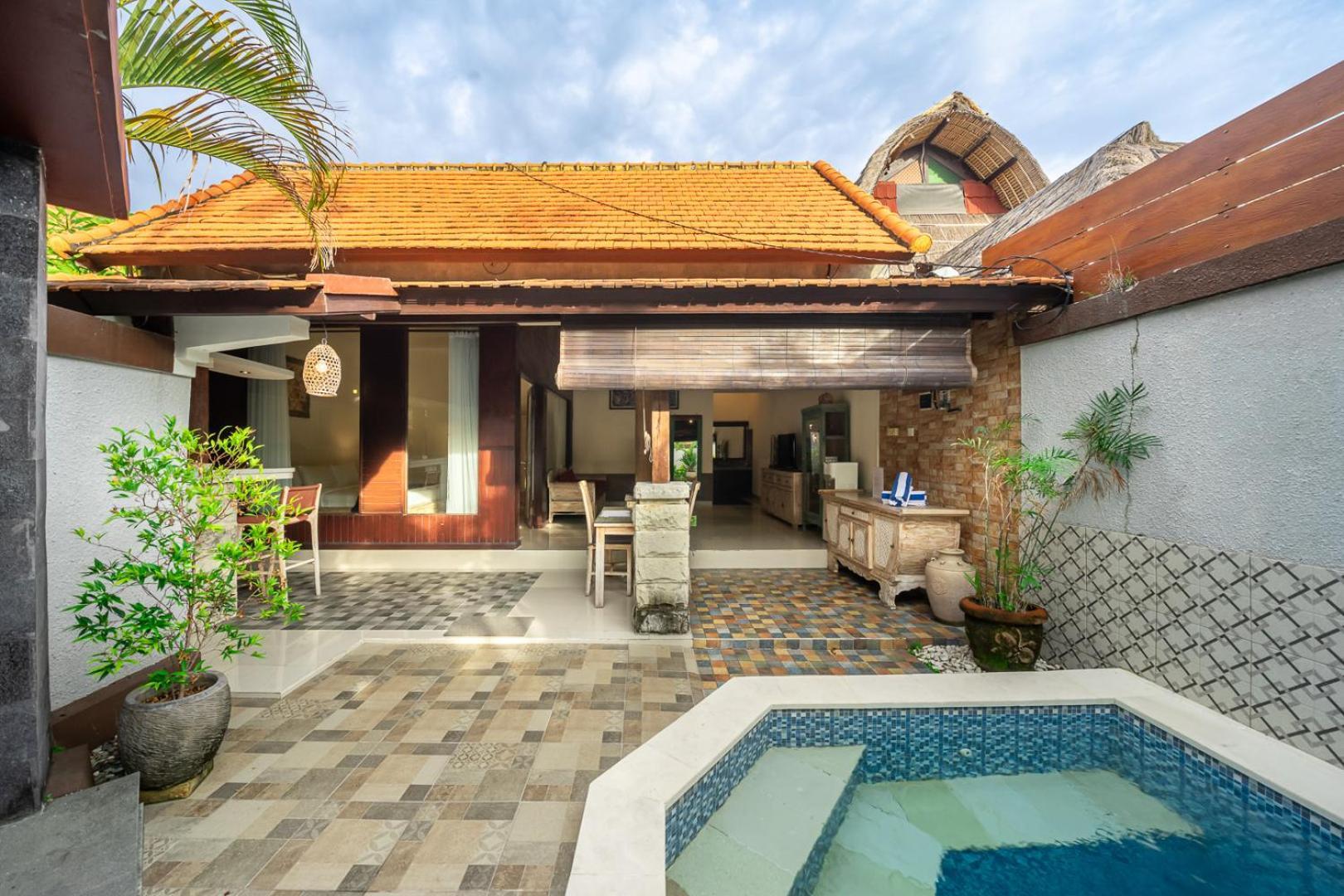 De Gani Villa Seminyak Rum bild